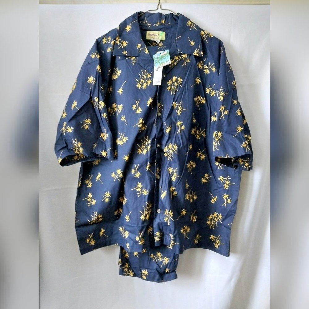 NWT Men's Tropicals by Fun Boxers Size S Color Blue Palm Tree Print Pajamas